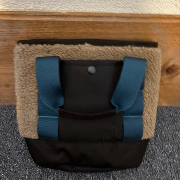 Kavu Brimley Bag - Picture 6 of 10